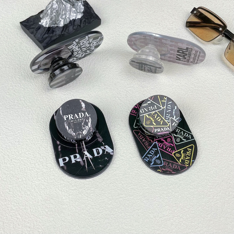 【AM15】マグセーフ❤️ MagSafe ❤️ 高品質 ❤️ スマホスタンド ❤️ プラダ PRADA ❤️ Karl Lagerfeld